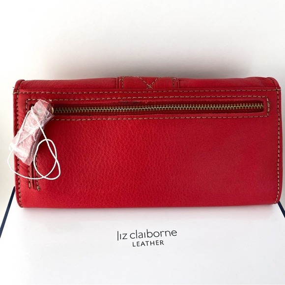 Liz Claiborne Vintage Pebbled Leather Wallet Clutch Red Pleated Quilt Flap NIB - Picture 2 of 5